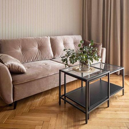 Wyzwolenia Apt , Lazienki Park & Zbawiciela Sq. 2' Warsaw Ngoại thất bức ảnh