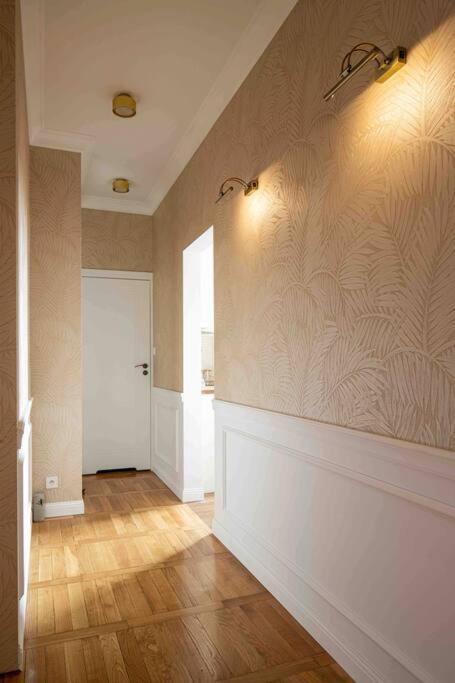 Wyzwolenia Apt , Lazienki Park & Zbawiciela Sq. 2' Warsaw Ngoại thất bức ảnh