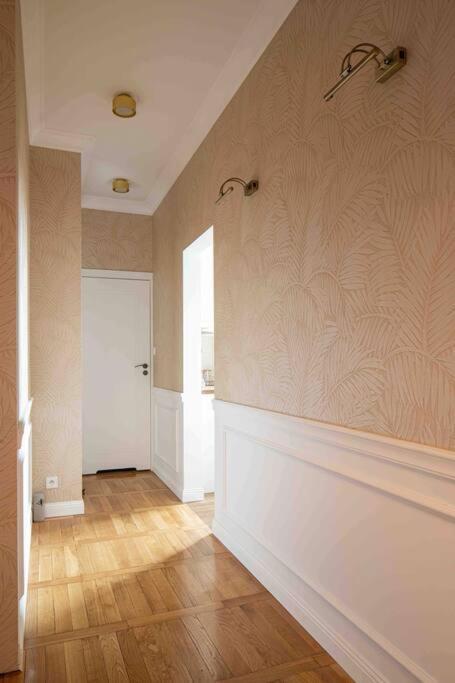 Wyzwolenia Apt , Lazienki Park & Zbawiciela Sq. 2' Warsaw Ngoại thất bức ảnh